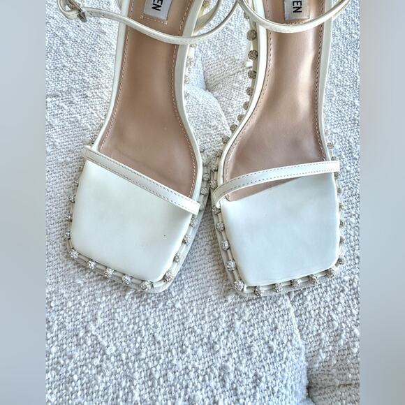 Steven Madden Zelle White Rhinestone Heels Size 8.5 - Picture 6 of 13